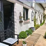 Bed & Breakfast Le Grenier Du Jardin 3*