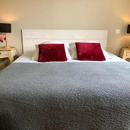 Le Grenier Du Jardin Bed & Breakfast