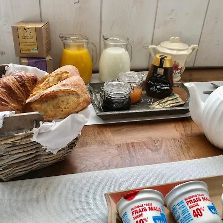 Le Grenier Du Jardin فندق مبيت وإفطار بونتورسون