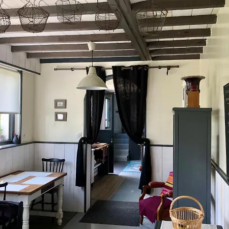 Le Grenier Du Jardin Bed & Breakfast 3*