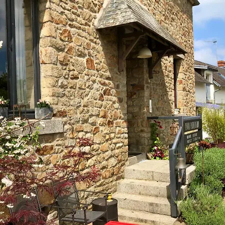 Le Grenier Du Jardin Bed & Breakfast