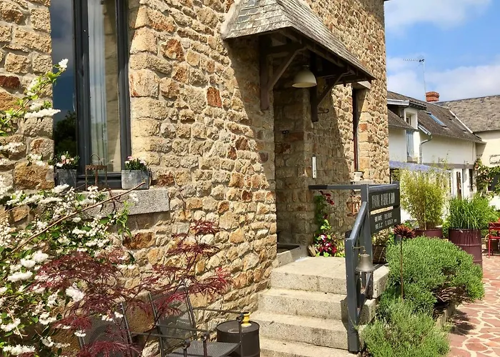 Le Grenier Du Jardin Bed & Breakfast