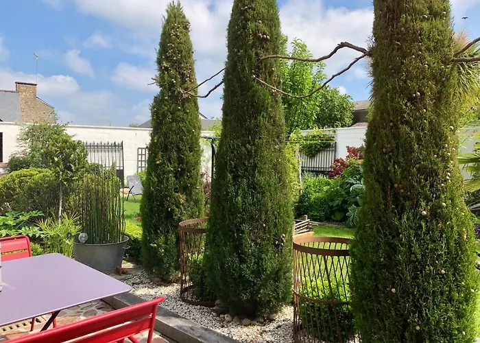 Le Grenier Du Jardin 3* פונטורסון