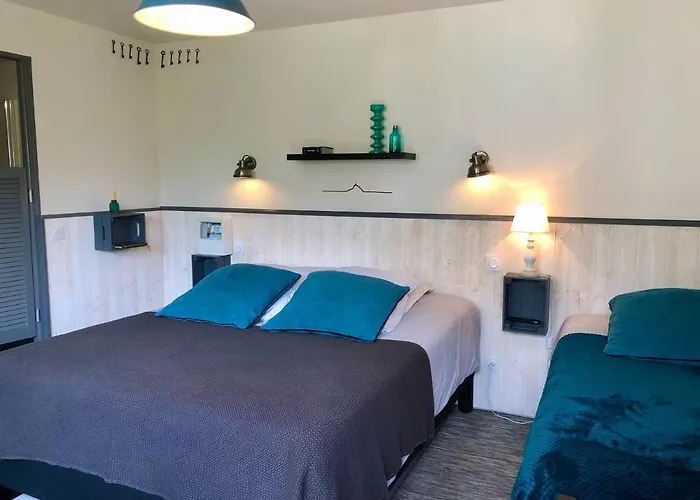 Bed & Breakfast Le Grenier Du Jardin Pontorson