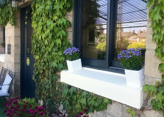 לינה וארוחת בוקר Le Grenier Du Jardin 3*