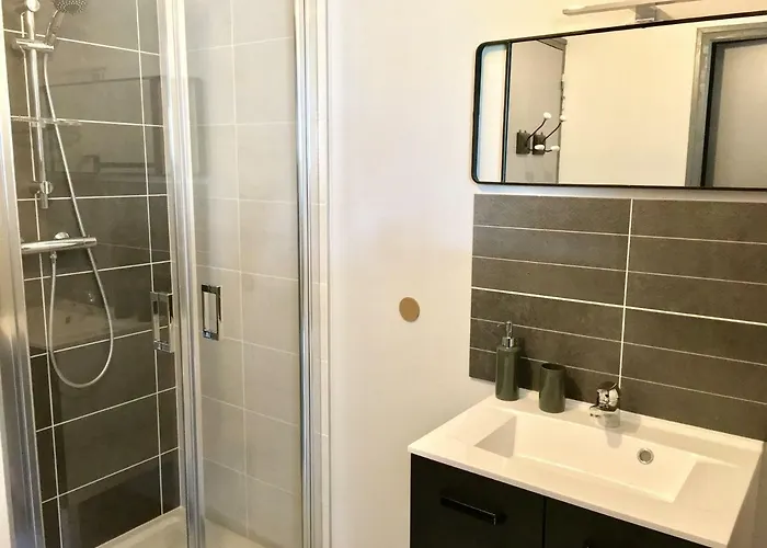 Le Grenier Du Jardin Bed & Breakfast